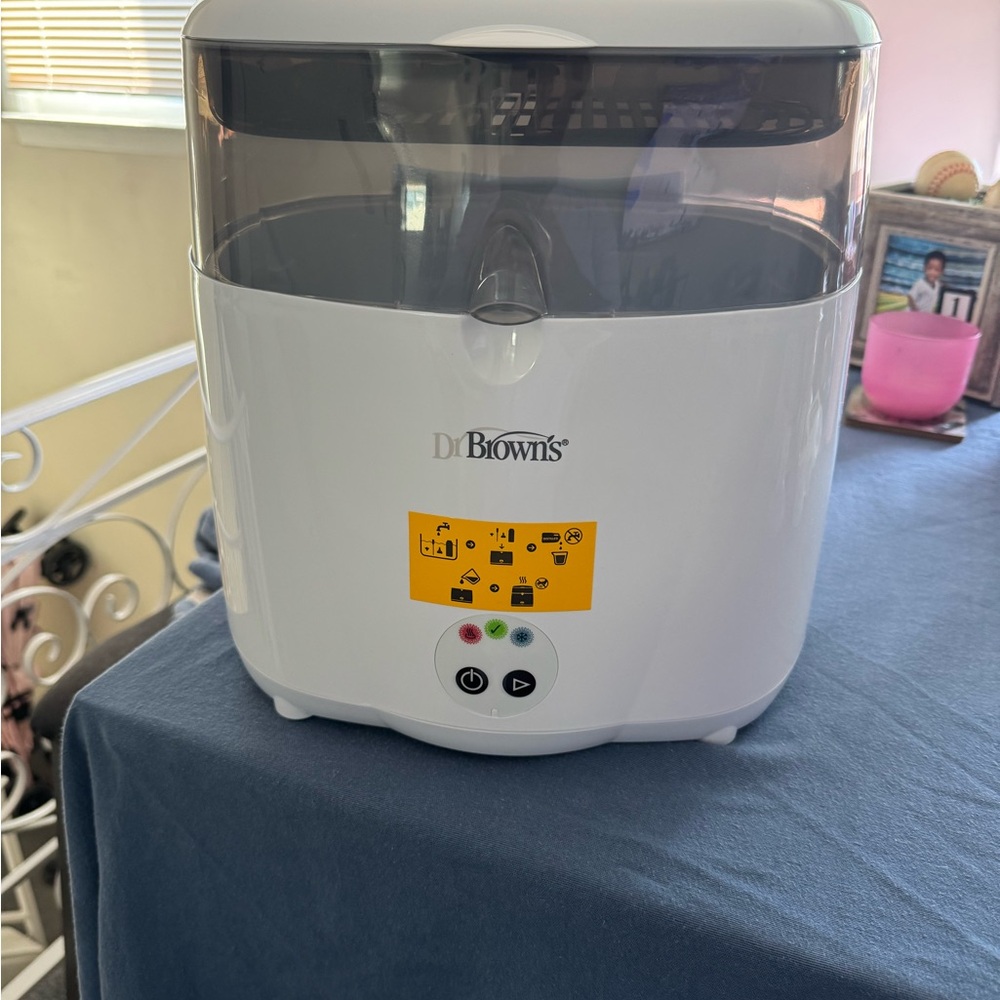 Dr. Brown’s Deluxe Electric Sterilizer for Baby Bottles & Accessories